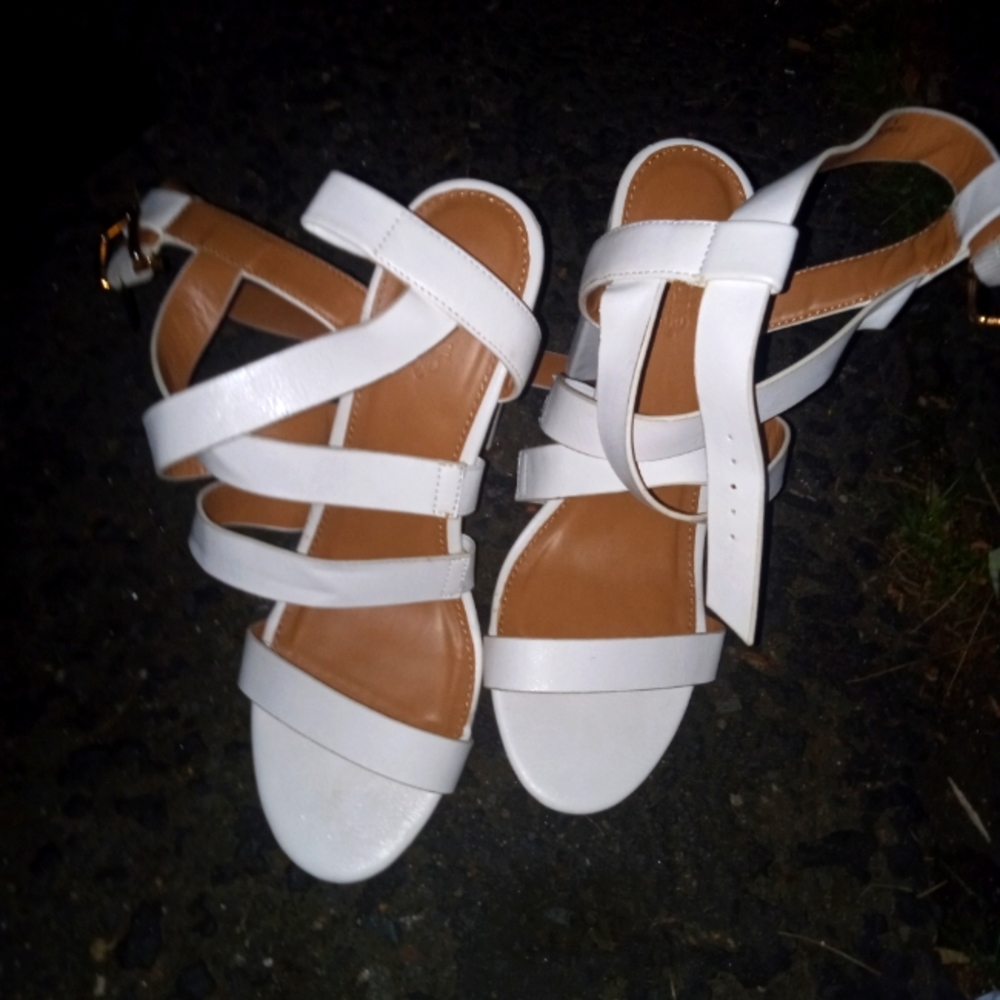 White Strappy Sandal Heels Size 7